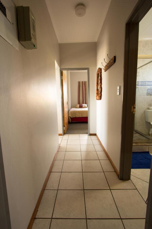 Lekke Ekke Apartment แลมเบิร์ตส์เบย์ ภายนอก รูปภาพ